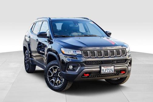 2024 Jeep Compass Trailhawk