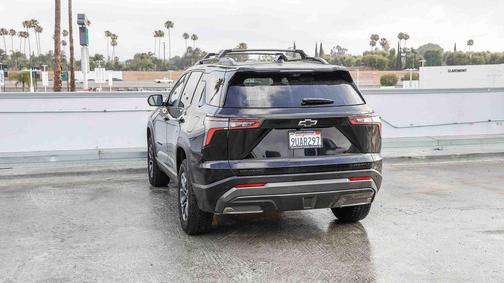 Mosaic Black Metallic 2025 Chevrolet Equinox FWD ACTIV