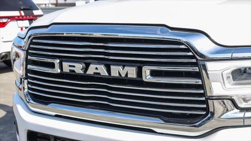 2024 RAM 2500 Laramie Crew Cab 4x4 6'4' Box