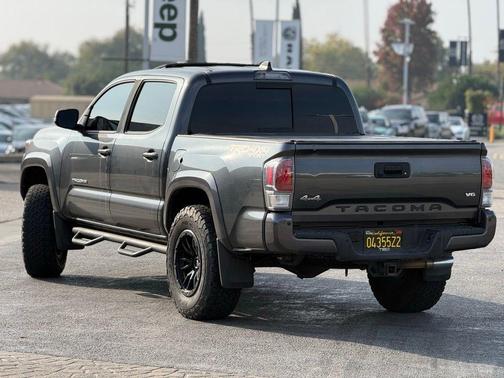 2020 Toyota Tacoma TRD Sport