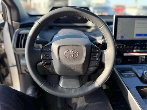 2024 Toyota bZ4X XLE