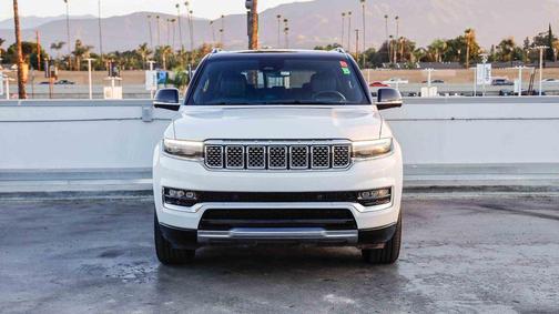 2024 Jeep Grand Wagoneer L 4x4