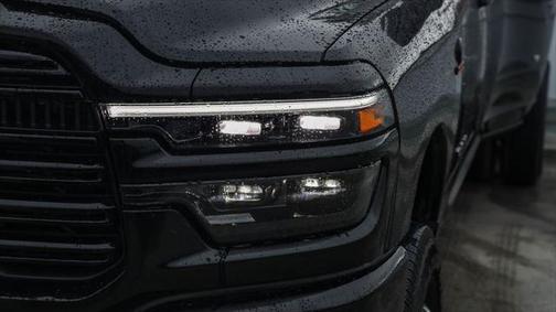 2025 RAM 3500 Laramie Crew Cab 4x4 8' Box