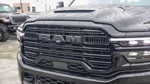 2025 RAM 3500 Laramie Crew Cab 4x4 8' Box