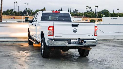 2023 RAM 2500 Big Horn Crew Cab 4x4 8' Box