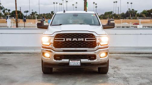 2023 RAM 2500 Big Horn Crew Cab 4x4 8' Box