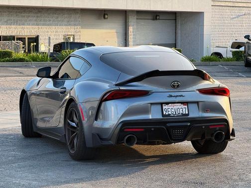 Turbulence Gray 2021 Toyota Supra 3.0 Premium