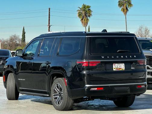 2024 Jeep Wagoneer Series II 4x4