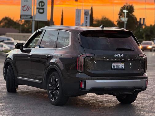 2023 Kia Telluride SX