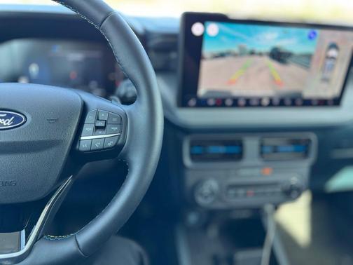 2025 Ford Maverick Lobo