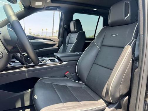 2025 Cadillac Escalade Premium Luxury