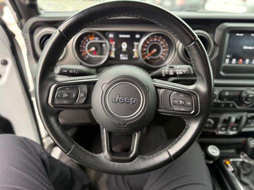 2022 Jeep Wrangler Sport S