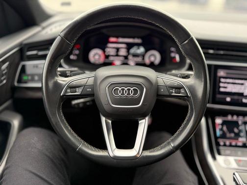2021 Audi Q8 55 Premium Plus