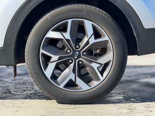 2020 Kia Sportage EX