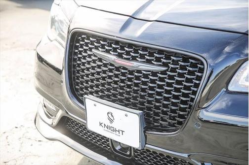 2021 Chrysler 300 S