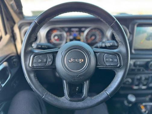 2022 Jeep Wrangler Willys