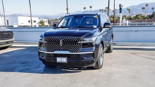 INFINITE BLACK MET CC 2025 Lincoln Navigator Reserve