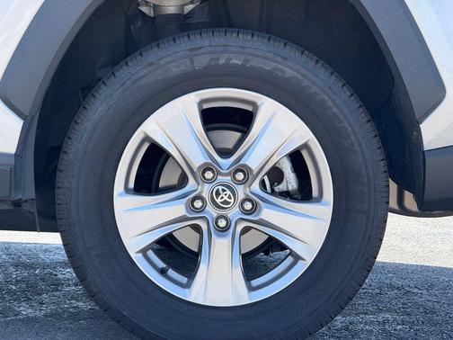 Silver Sky Metallic 2023 Toyota RAV4 XLE