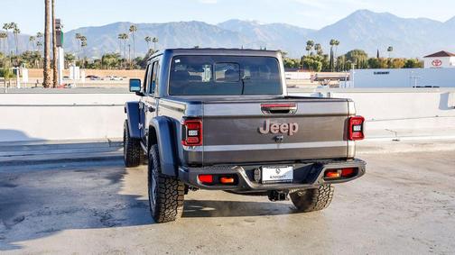 2026 Jeep Gladiator Mojave 4x4