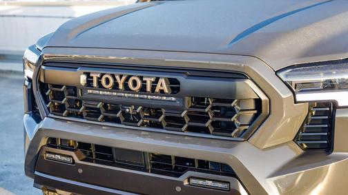 2024 Toyota Tacoma Hybrid Trailhunter