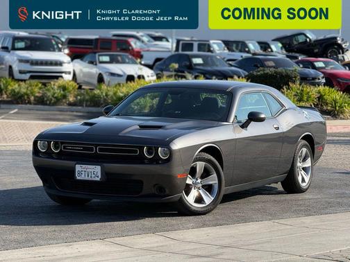 2018 Dodge Challenger SXT