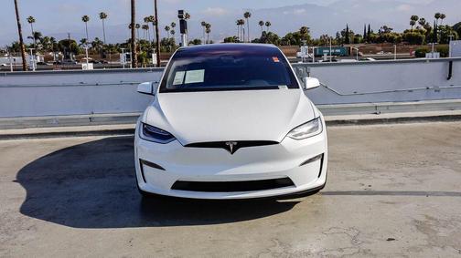 Pearl White Multi-Coat 2023 Tesla Model X Standard Range
