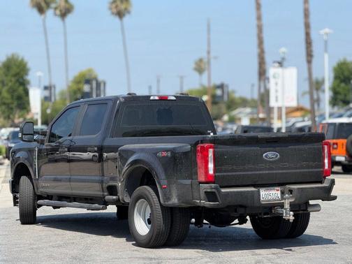 AGATE BLACK 2025 Ford F-350 XL