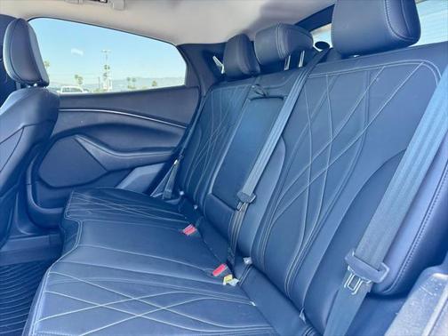 2022 Ford Mustang Mach-E Select