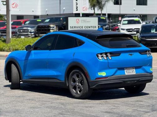 2022 Ford Mustang Mach-E Select