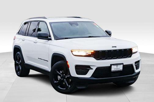 2023 Jeep Grand Cherokee Altitude