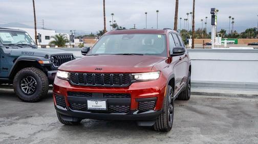 2025 Jeep Grand Cherokee L Altitude