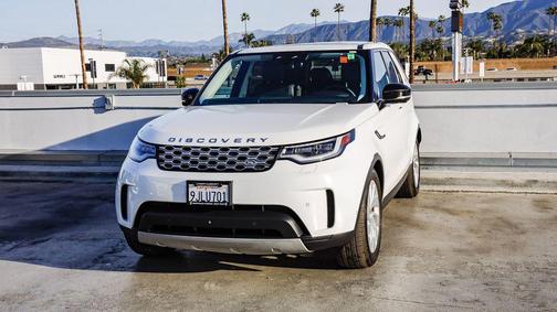 2024 Land Rover Discovery P300 S