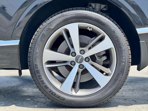 2021 Genesis GV80 2.5T
