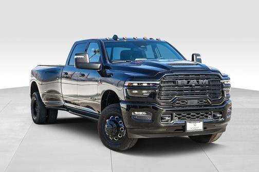 2026 RAM 3500 Laramie Crew Cab 4x4 8' Box