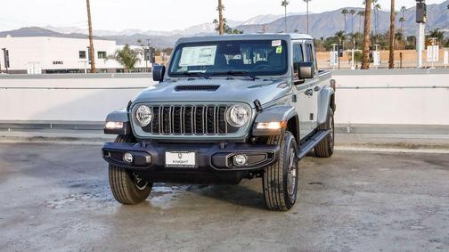 2026 Jeep Gladiator Sport S