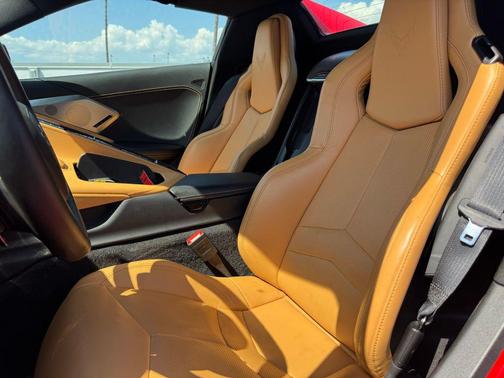 2024 Chevrolet Corvette Stingray w/2LT