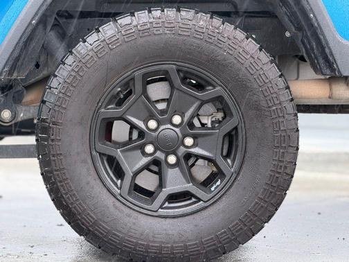 2022 Jeep Gladiator Willys 4x4