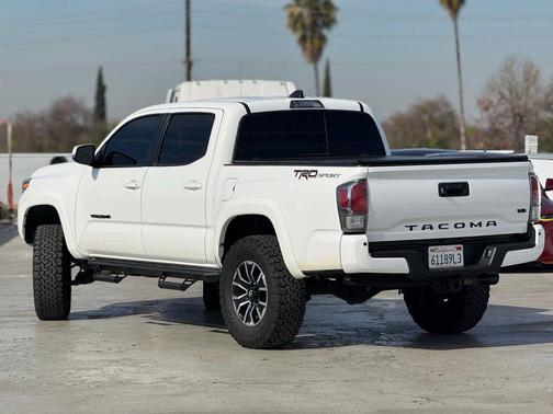 2022 Toyota Tacoma TRD Sport