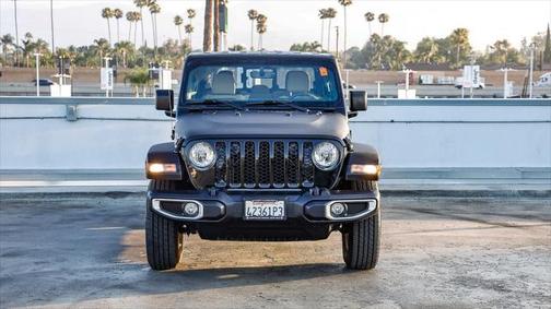 2023 Jeep Gladiator Sport S