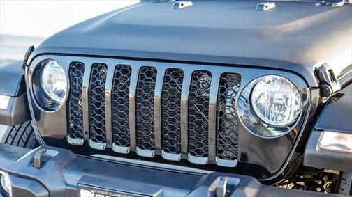 2023 Jeep Gladiator Sport S