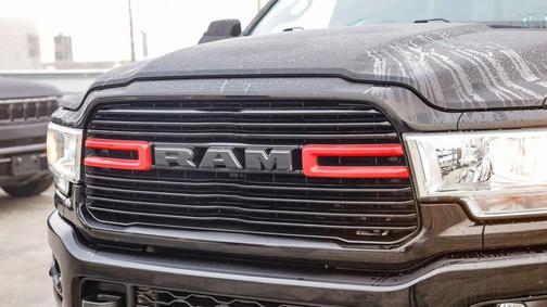 2019 RAM 3500 Big Horn Crew Cab 4x4 8' Box