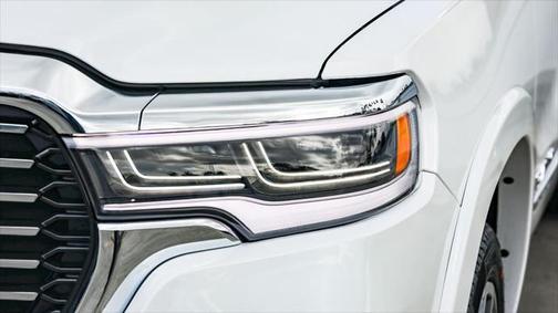 2025 RAM 1500 ST