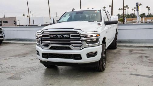 Bright White Clearcoat 2026 RAM 2500 Laramie Crew Cab 4x4 6'4' Box