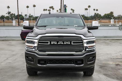 Granite Crystal Metallic Clearcoat 2024 RAM 2500 Laramie Crew Cab 4x4 6'4' Box