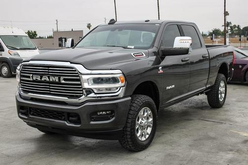 Granite Crystal Metallic Clearcoat 2024 RAM 2500 Laramie Crew Cab 4x4 6'4' Box