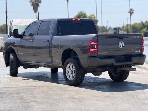 Granite Crystal Metallic Clearcoat 2024 RAM 2500 Laramie Crew Cab 4x4 6'4' Box