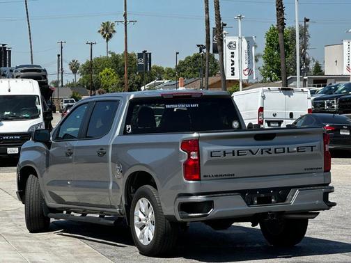 2024 Chevrolet Silverado 1500 Custom