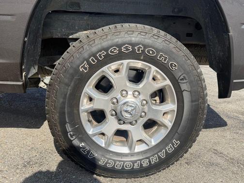 Granite Crystal Metallic Clearcoat 2024 RAM 2500 Laramie Crew Cab 4x4 6'4' Box