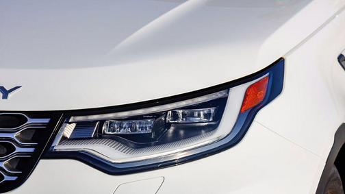 2024 Land Rover Discovery P300 S