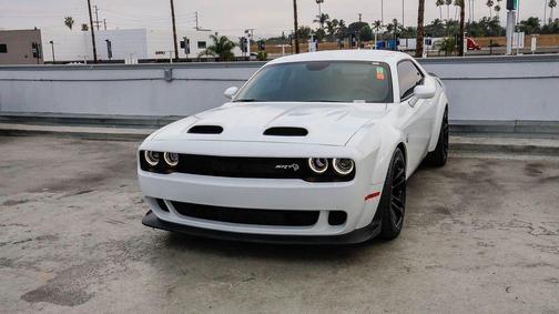 White Knuckle Clearcoat 2022 Dodge Challenger SRT Hellcat